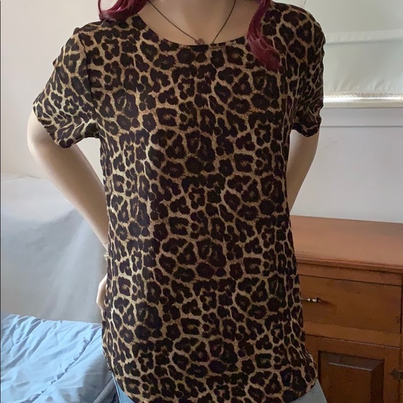 Chelsea & Theodore blouse - Picture 9 of 10